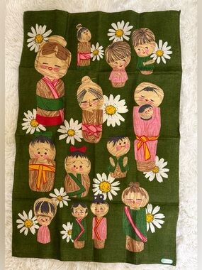 VTG Irish Linen Tea Towel Kokeshi dolls
MCM Ireland